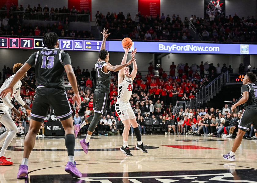 Lukosius does it again, Bearcats defeat Kansas State in 74-72 Thriller